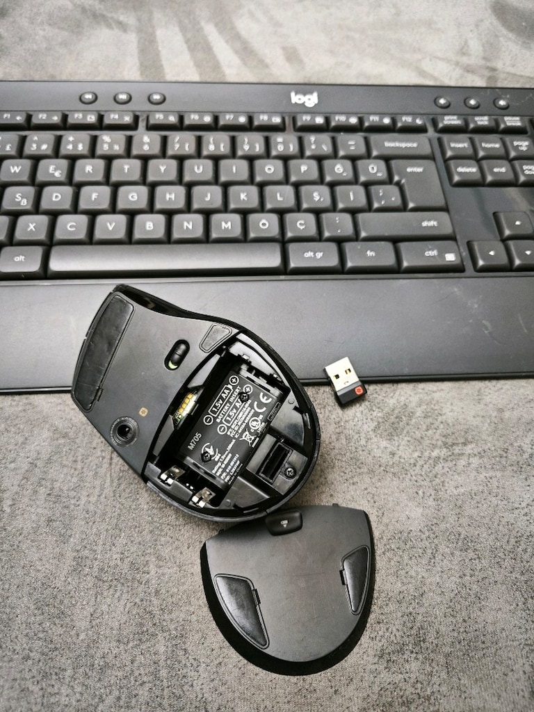 Logitech K540 Klayve ve Mouse Seti - 6