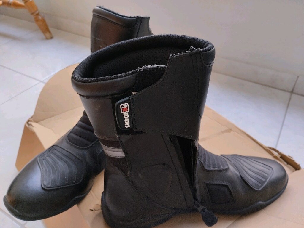 Motorsiklet çizmesi, sıfır gibi - 2