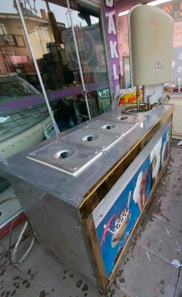 DONDURMA MAKİNASI C 40 DÖRT KARE DÖZ BAKIMI YENİ YAPILDI SIKINTISIZ - 8