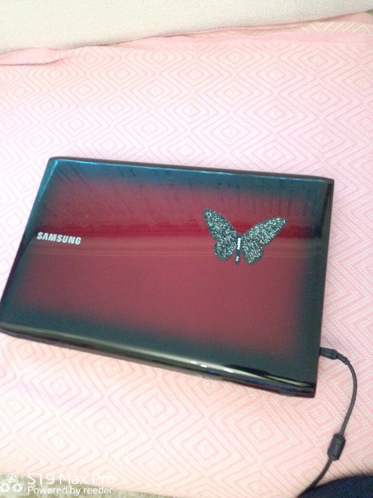 Samsung i5 laptop - 2