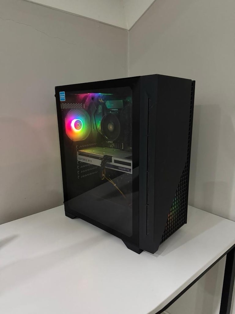 RTX 3060 Ti / Ryzen 5 5600X / X570 / 16GB RAM / 240Hz Monitör + Klavye - 2