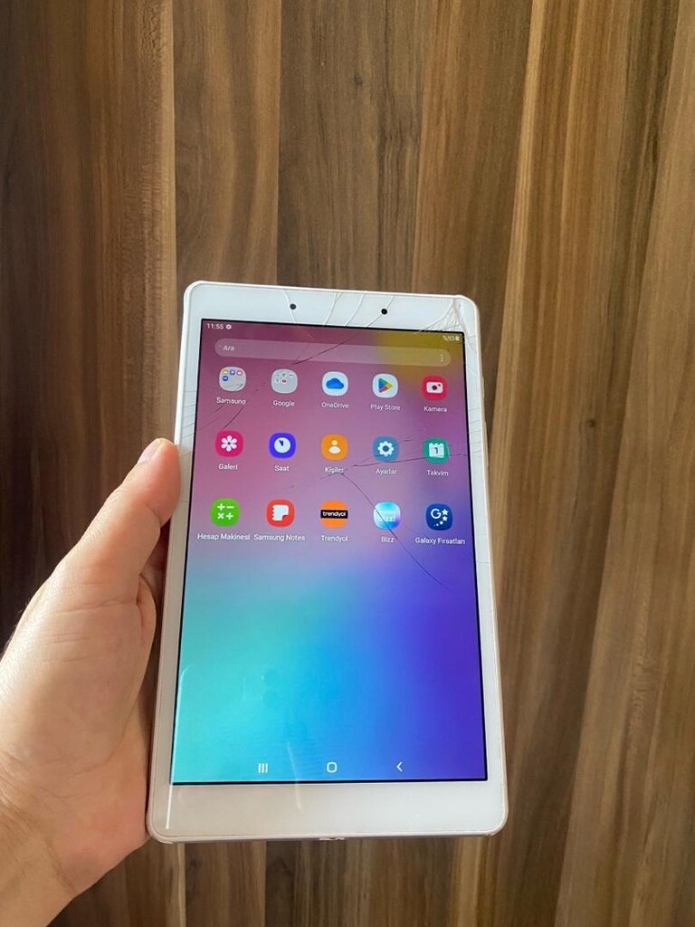 Samsung T290 tablet - 2