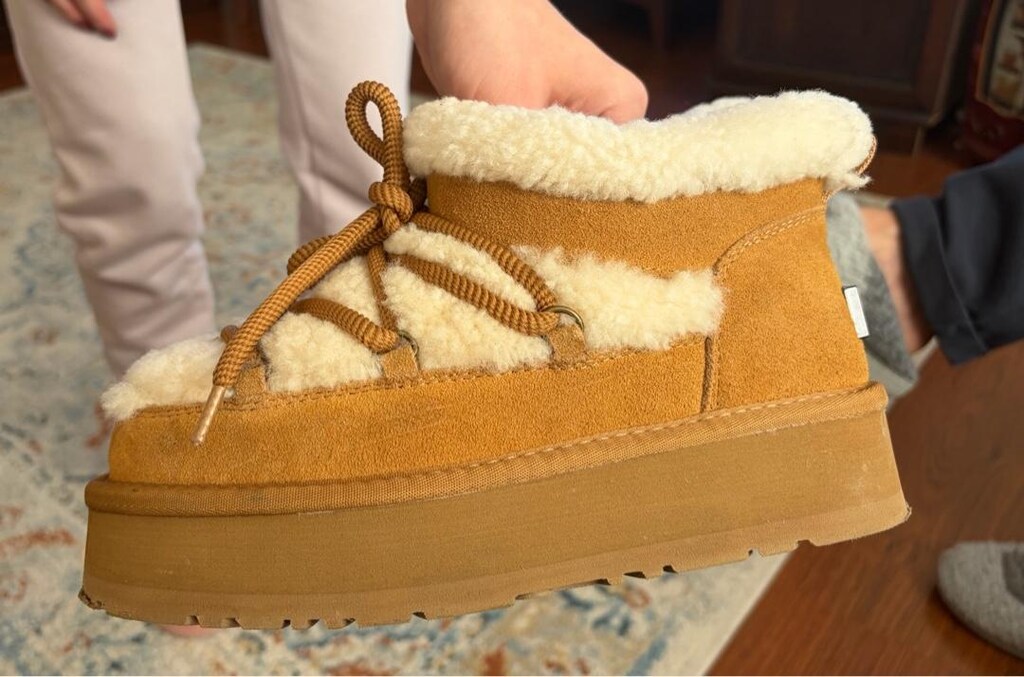 UGG bot - 4