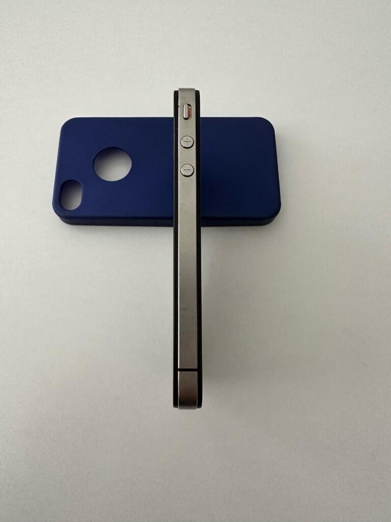 Kolleksiyonluk İPHONE 4 - 3
