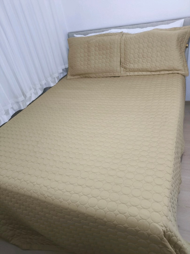 Gold yatak örtüsü - 2