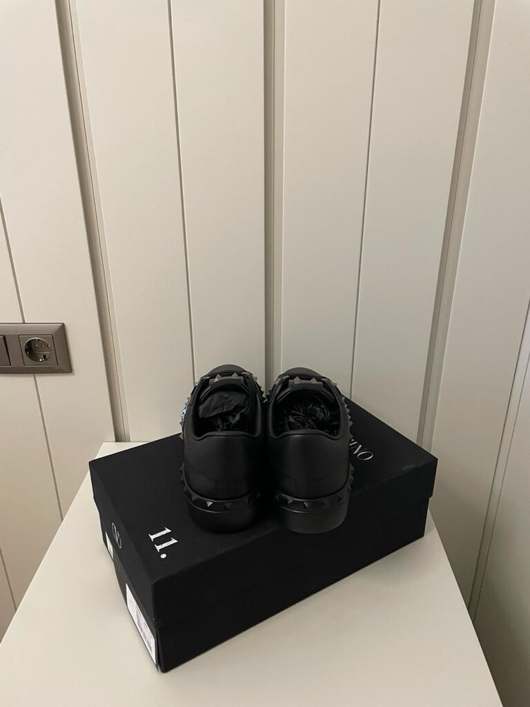 Valentino Garavani Rockstud - 4