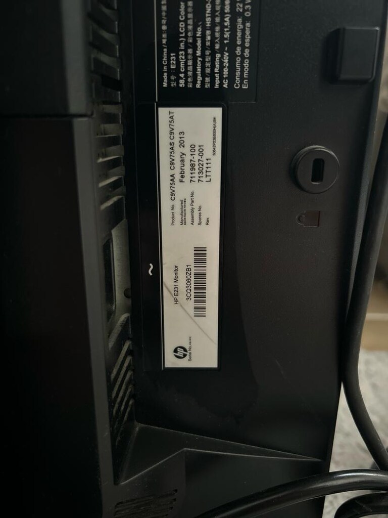 HP EliteDisplay E231 23" Yatay-Dikey Kullanım - 4