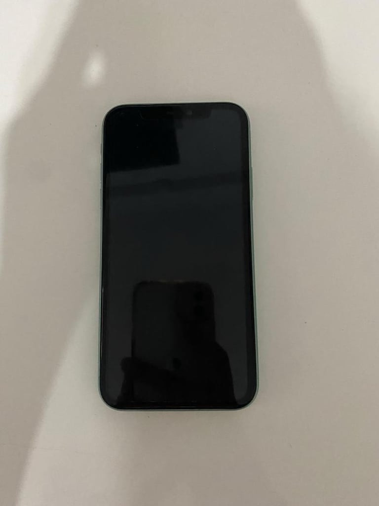IPHONE 11 64 GB - 8