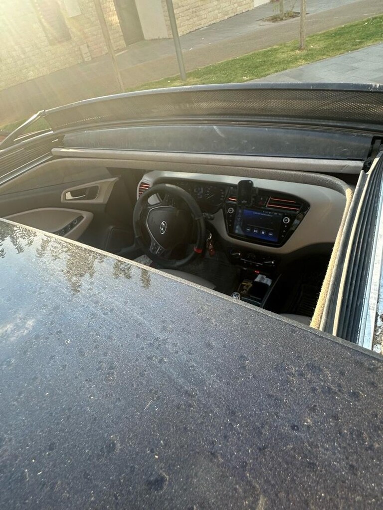 i20 - 14