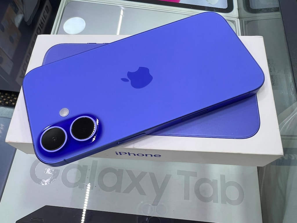 İPhone 16 - 128 GB -Pil %100-30/12/2027 Apple TR Garantili - 4