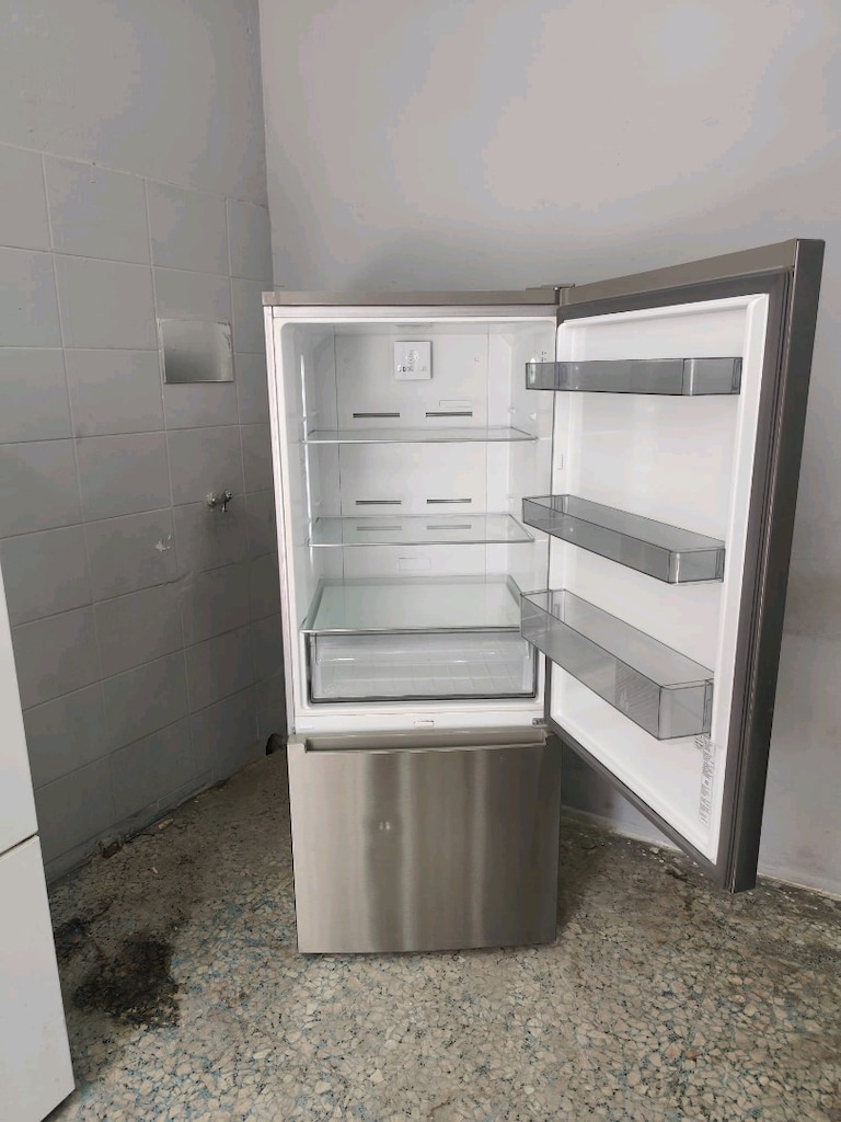 ARÇELİK İNOX ALTTAN DİFRİZLİ BUZDOLABI YENİ MODEL SORUNSUZ ÇALIŞAN - 3