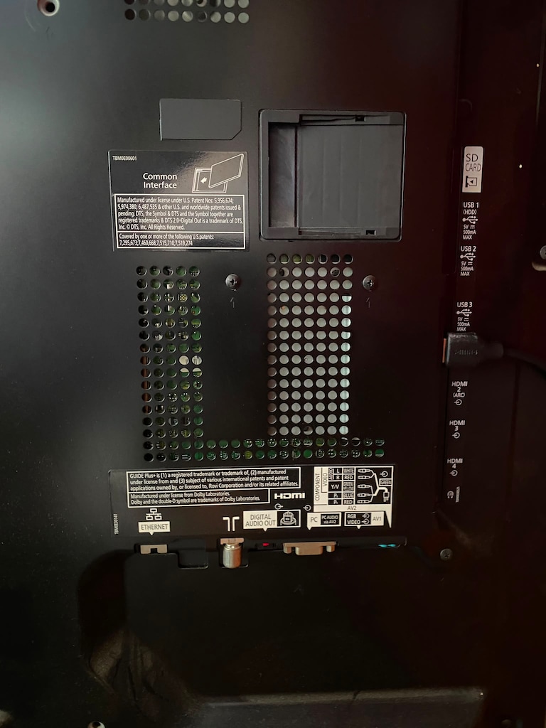 2. EL PANASONIC MARKA 106 EKRAN LCD TELEVIZYON - 8