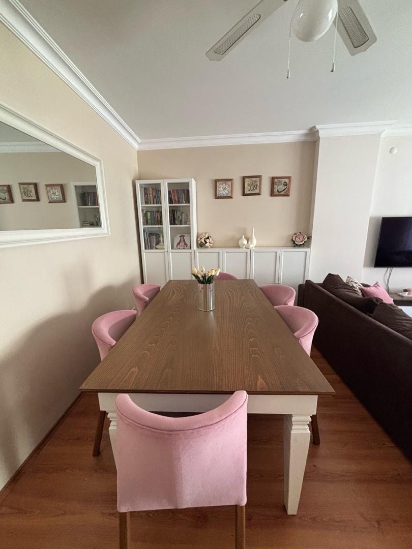 ikea kitaplık - 2