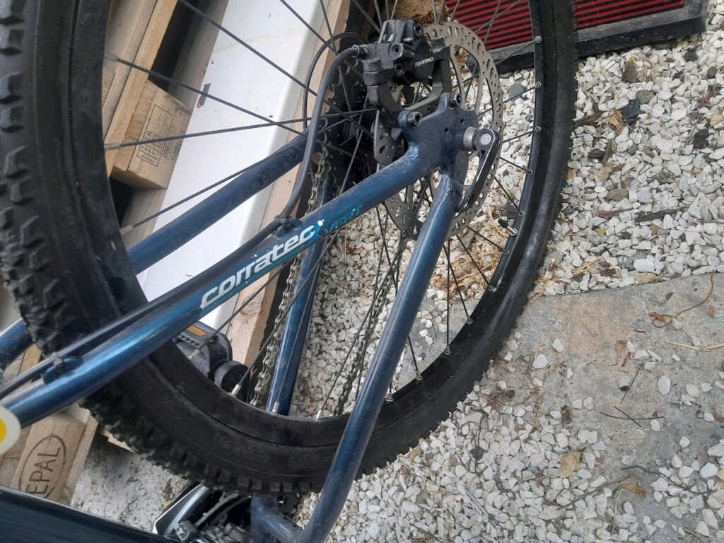 Corratec profesyonel bisiklet ve kask la beraber - 6