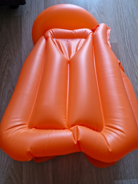 Çocuk Şişme Can Yeleği - 3-6 Yaş (18-30 Kg) Temiz Durumda