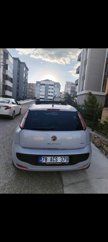 2011 model punto evo dnamic 16v motor yeni kasa sanroof - 16