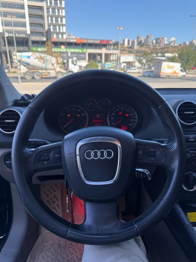 Orijinal Audi A3 A4 A5 Q5 3 Kollu Tuşlu Direksiyon Simidi - 2