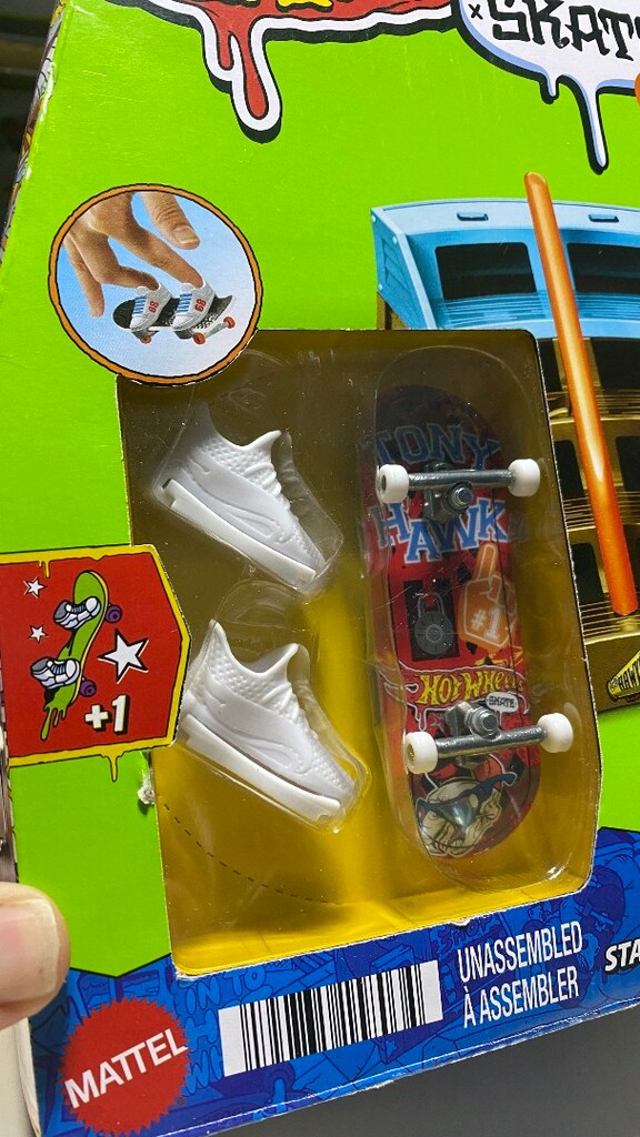 Hotwheels Skate Stadium Skatepark - 2