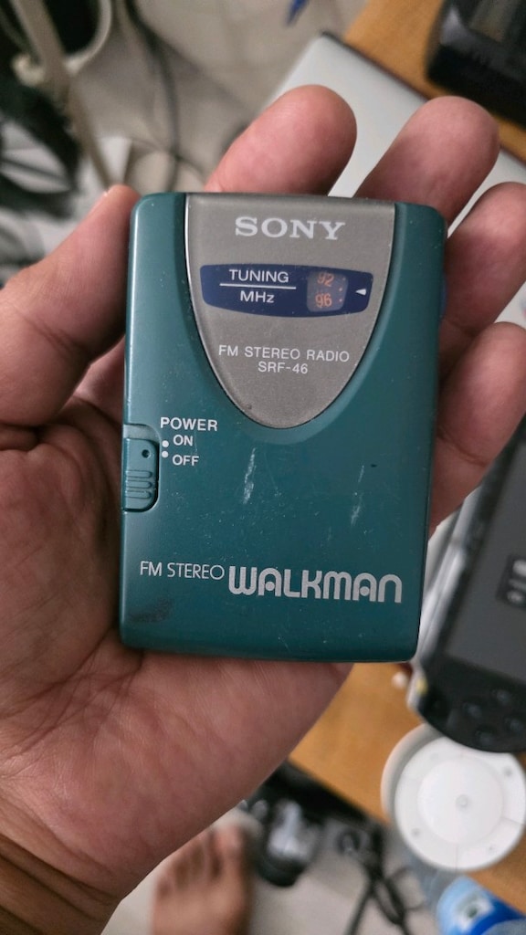 Sony mini el radyosu - 6