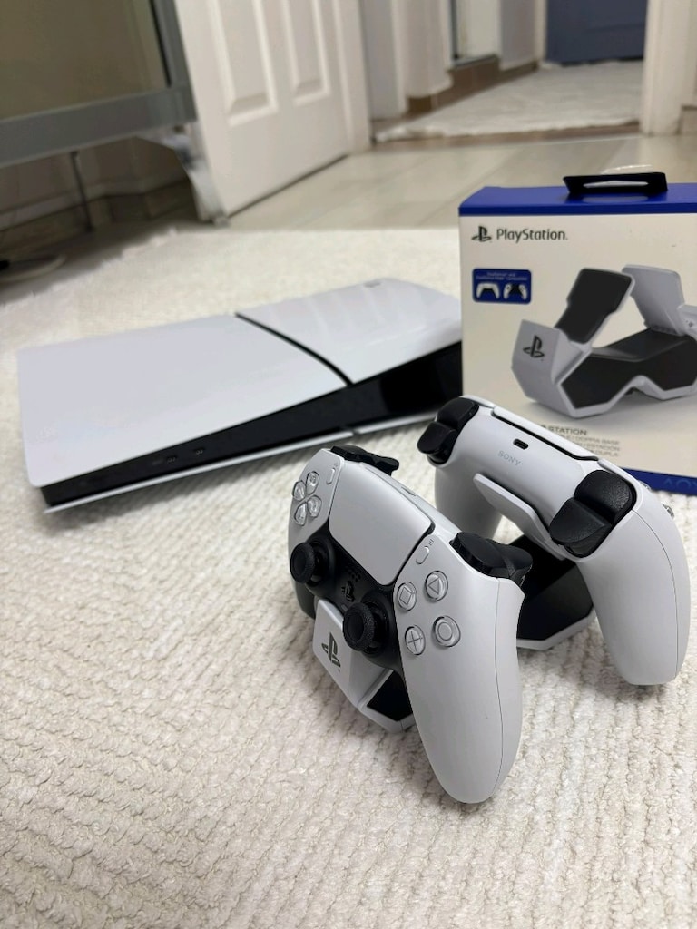 Temiz-Çok Az Kullanılmış PlayStation 5 Slim Digital - 3