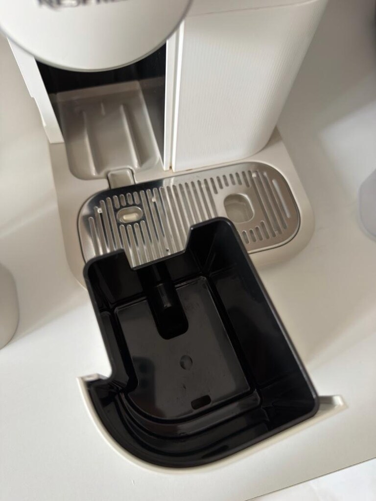Nespresso F541 Gran Lattissima Kapsüllü Kahve Makinesi - 6