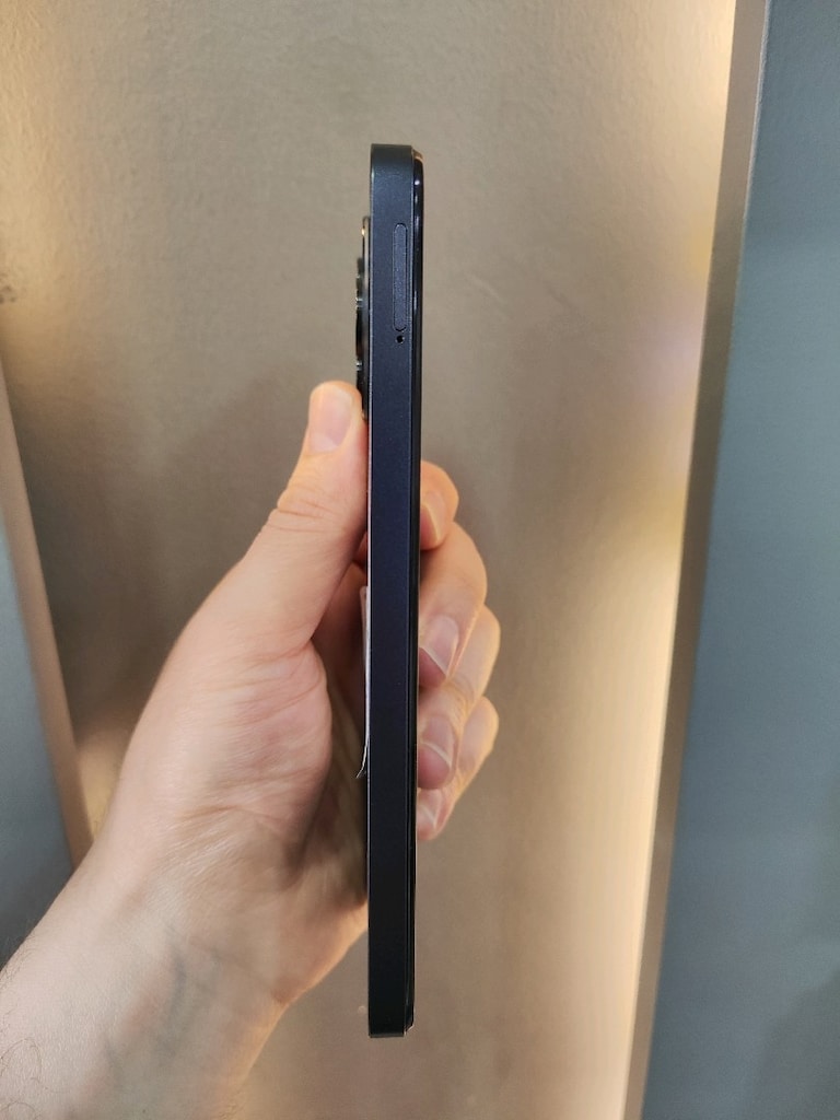 KUTULU SORUNSUZ FULL ORİJİNAL NUBİA V50 DESİGN 256 GB - 4