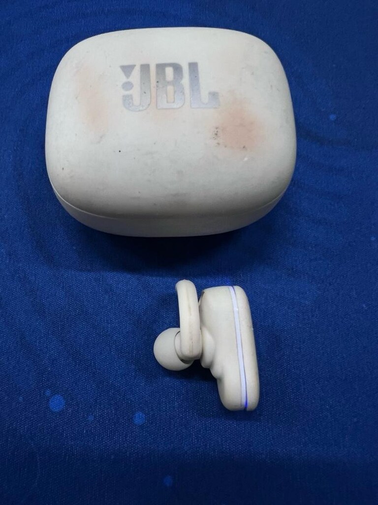 True Wireless Jbl P12 Wireless Earbuds P12 Şarj kutusu ve SAĞ KULAKLİK - 2