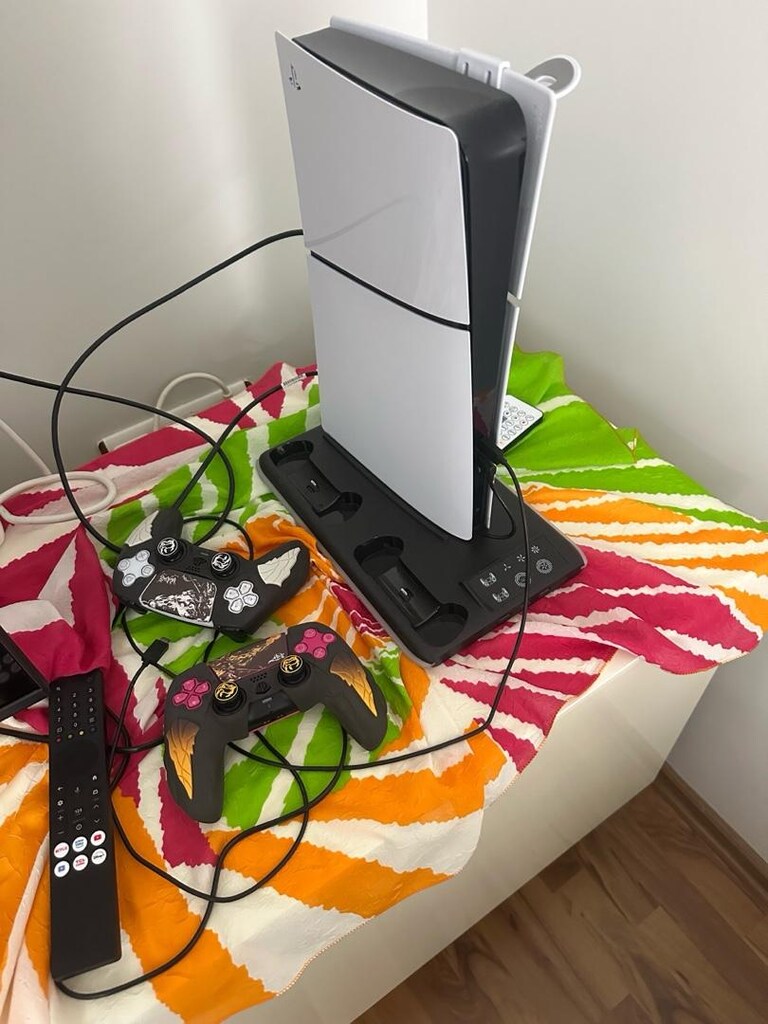playstation 5 - 2