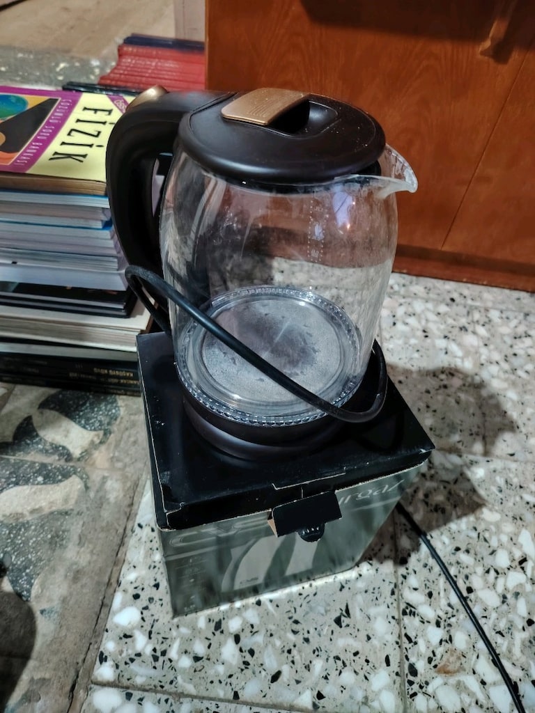 2 televizyon +fırın+ tost makinesi set üstü ocak+soba+3 kettle+psu - 12