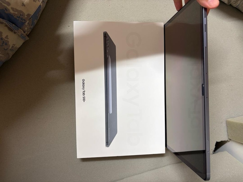 SIFIR AYARINDA. SAMSUNG TAB10+. VE UGREEN HİTUNE MAX5 - 5