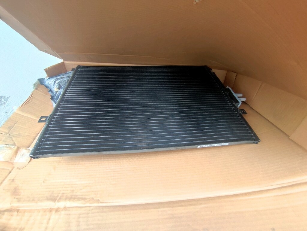 42RLE otomatik şanzıman karteri 52852912ac 300c Mopar Jeep Kj Kk Wrang - 13