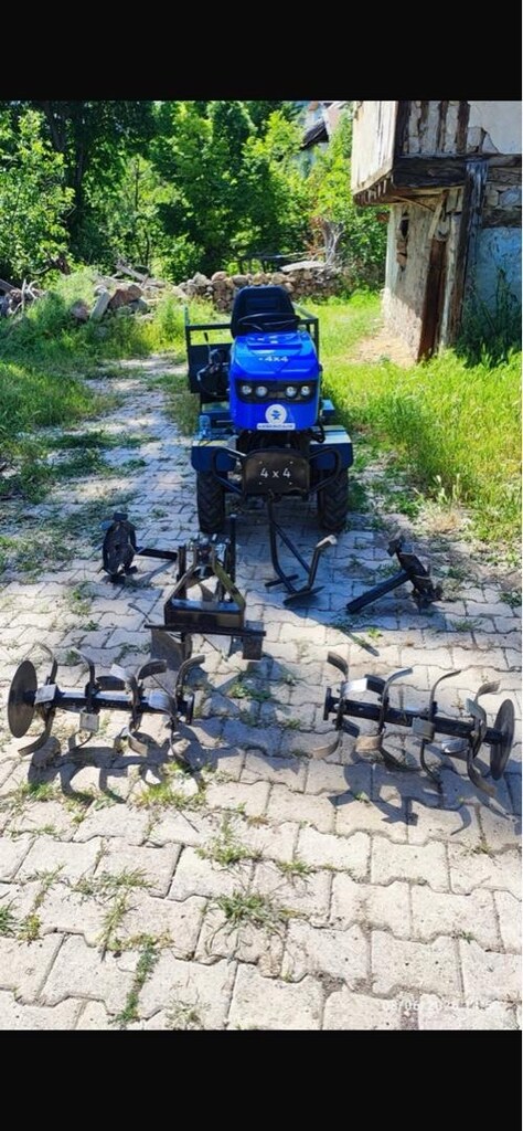 4x4 mini traktör - 7