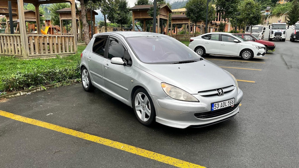 YAKIT CİMRİSİ PEUGEOT 307 1.4 XR - 10