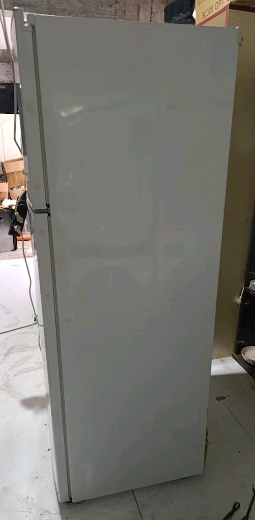 Altus buzdolabi sifir gibi - 2