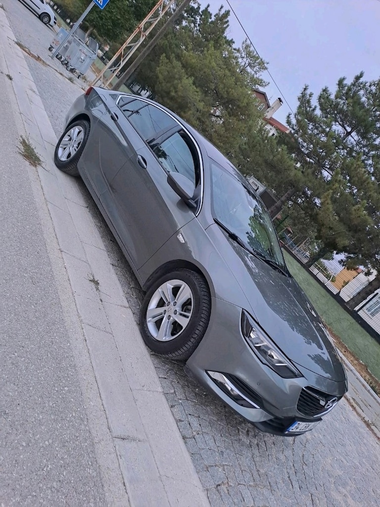 OPEL INSİGNİA - 2