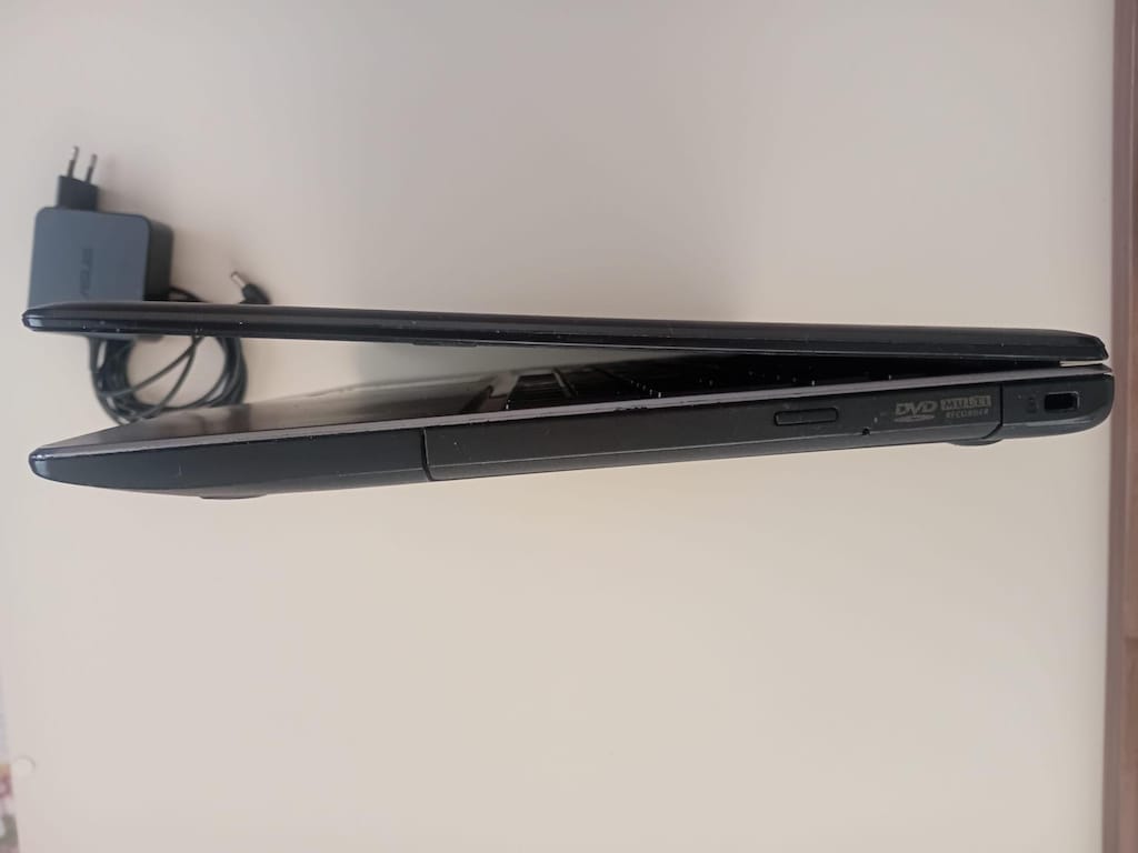 Asus dizüstü leptop bilgisayar notebook laptop // Konya - 7