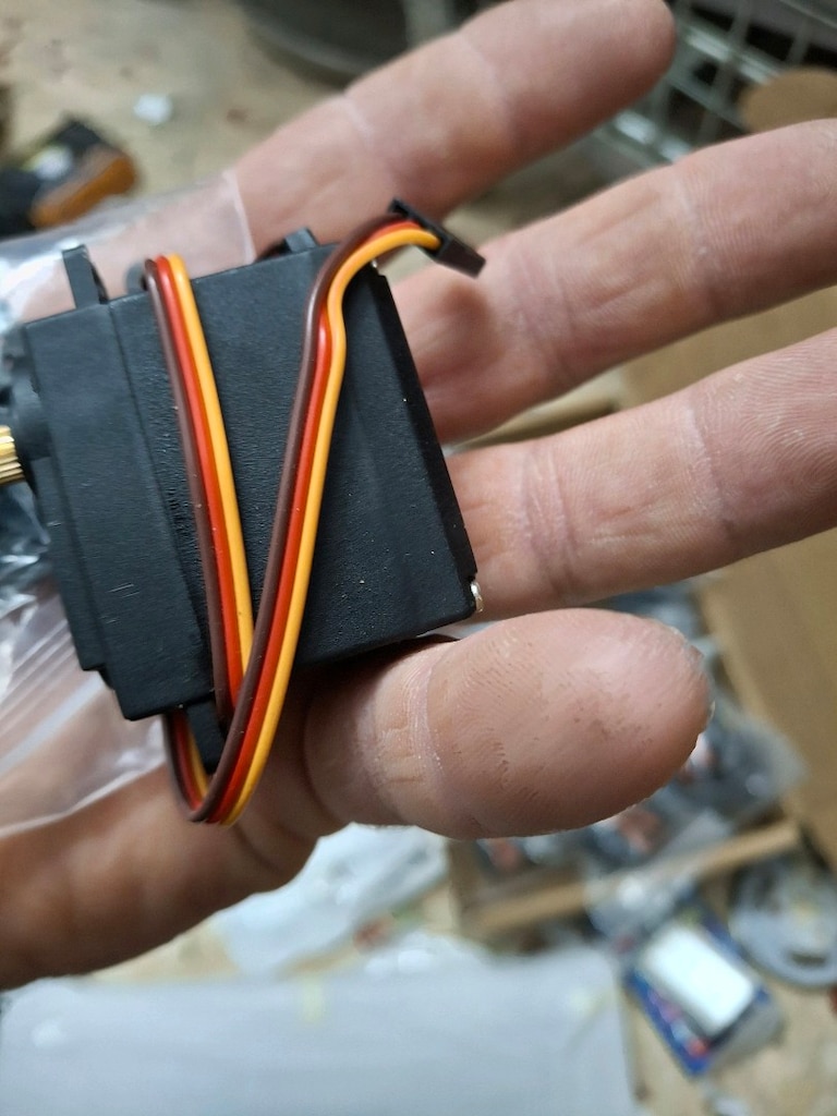 Wavgat MG996R servo mini motor - 4