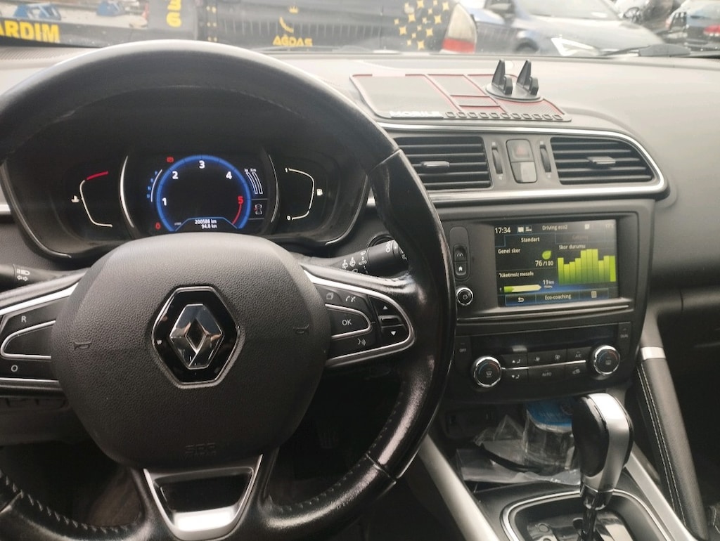 Renault kadjar - 9