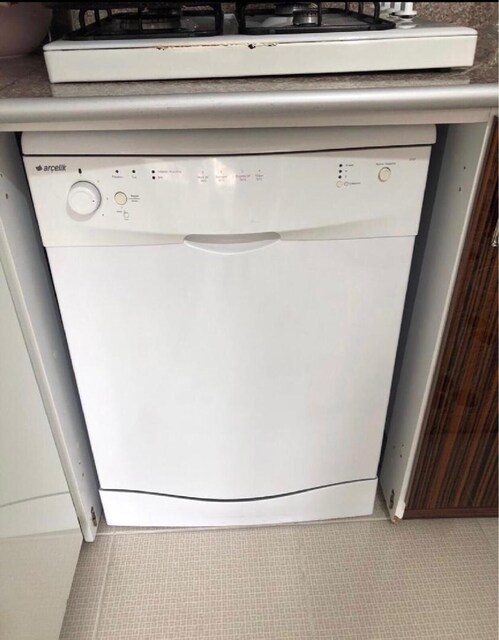 Arçelik 4 programlı bulaşık makinesi + 4 Gözlü Ocak