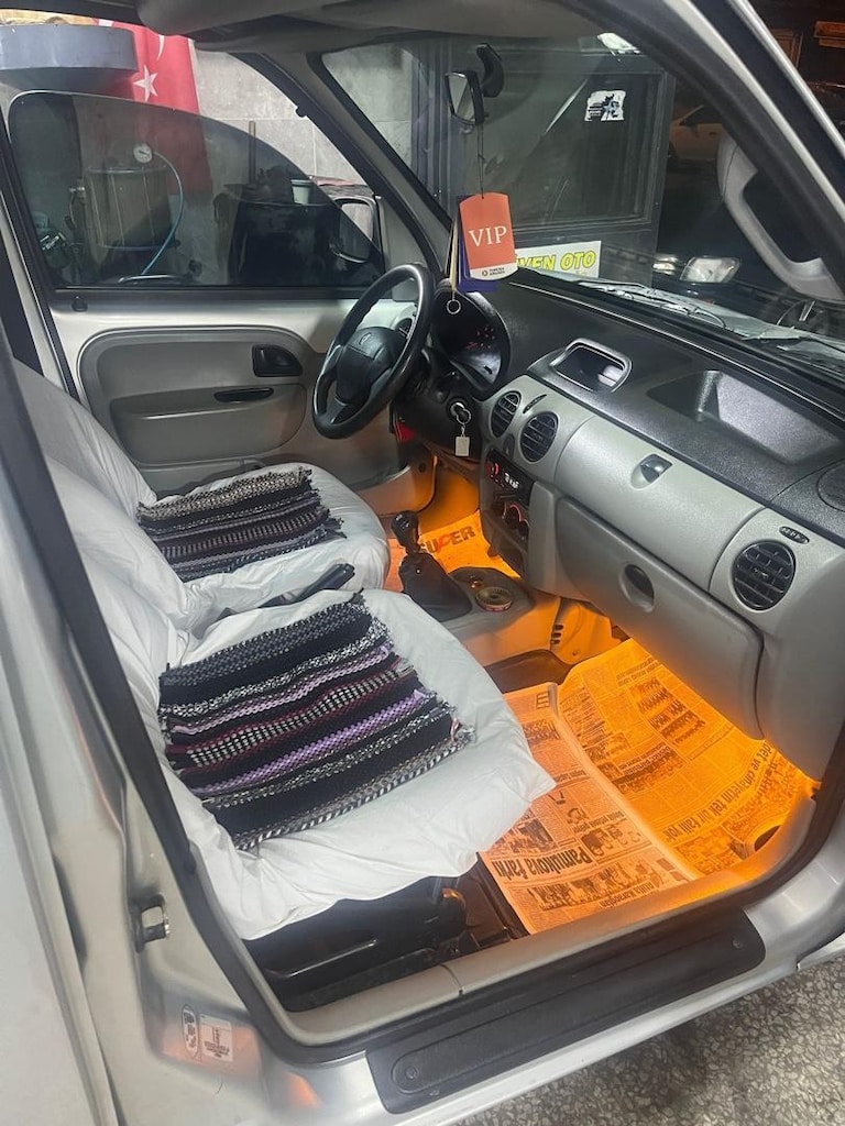 2005 model 1.5 DCI KANGOO - 4