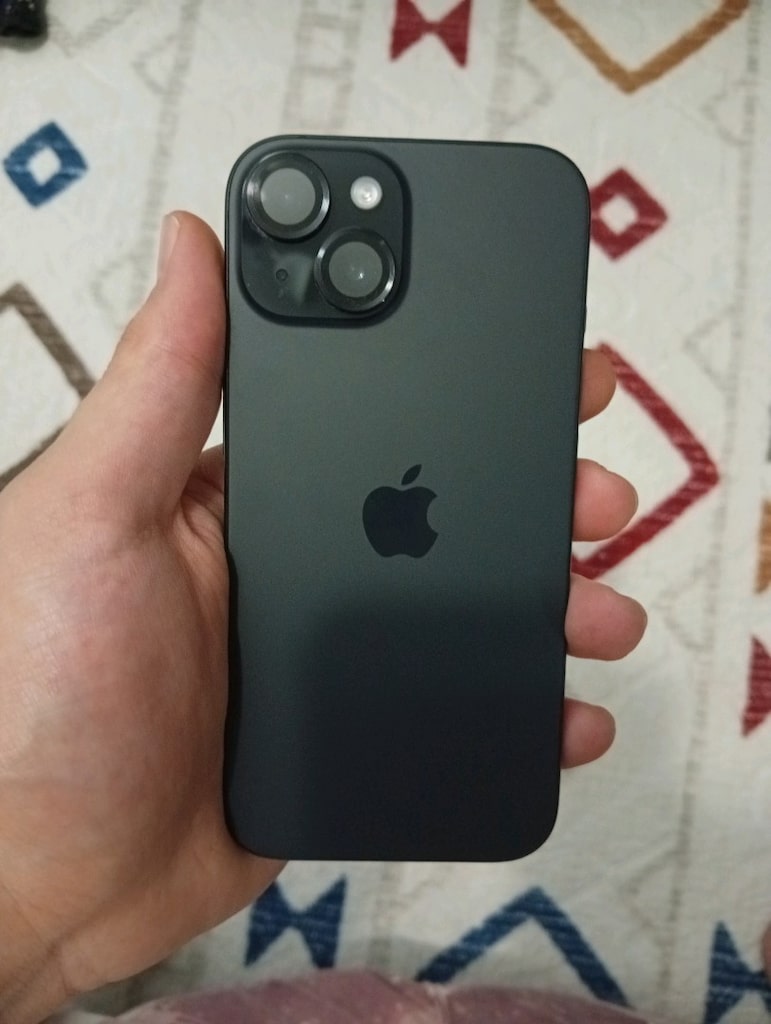TR İPHONE 15 128 GB