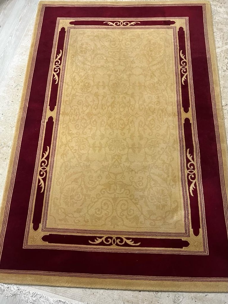 %100 yün tertemiz halı