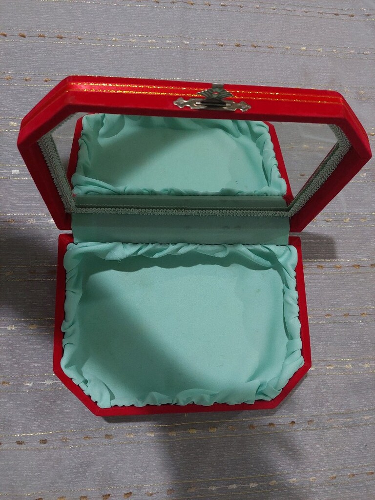 Makyaj takı kutusu aynalı - 3