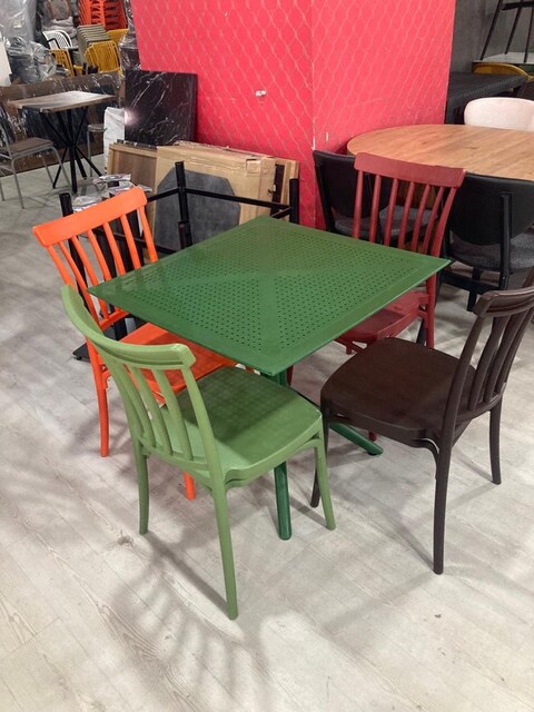 PLASTİK MASA TAKIMLARI DIŞMEKAN ÇAYBAHÇESİ CAFETERYA