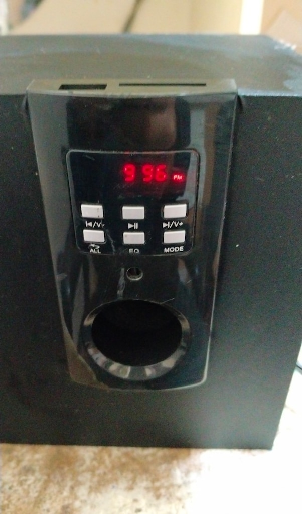 TEMİZ KULLANILMIŞ CVS MARKA USB KART RADYO AUX ÖZELLİKLİ 2+1 ANFİ - 3