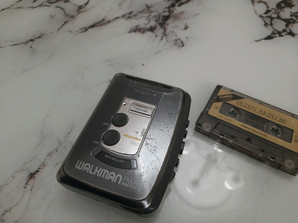 Walkman Sony WM-FX173 Radyo ve Kasetçalar - 9