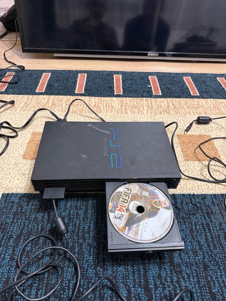playstation 2 - 3