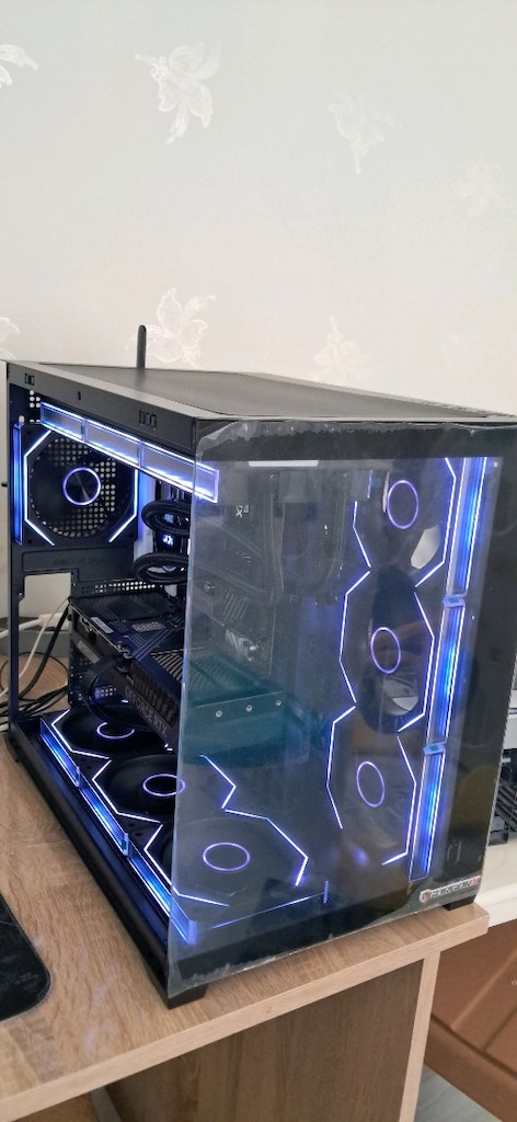 ryzen 7 9800x3d ve rtx 5070 li oyun canavarı / herşeye yetecek sistem - 4