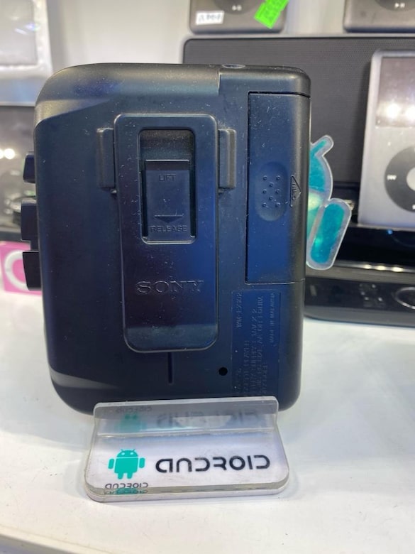 sony mega bass walkman + kulaklık - 2