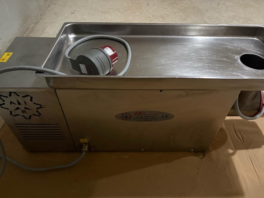satılık 32 lik arı soğutuculu kıyma makinesi yeni gibi - 2